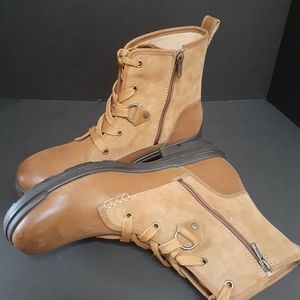 UGG Hapsburg Lace Boots Sz 12